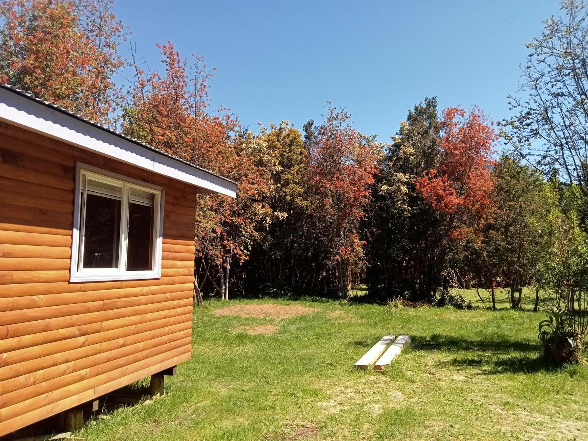 Cabanas Bosquenotro Hornopiren Exterior photo