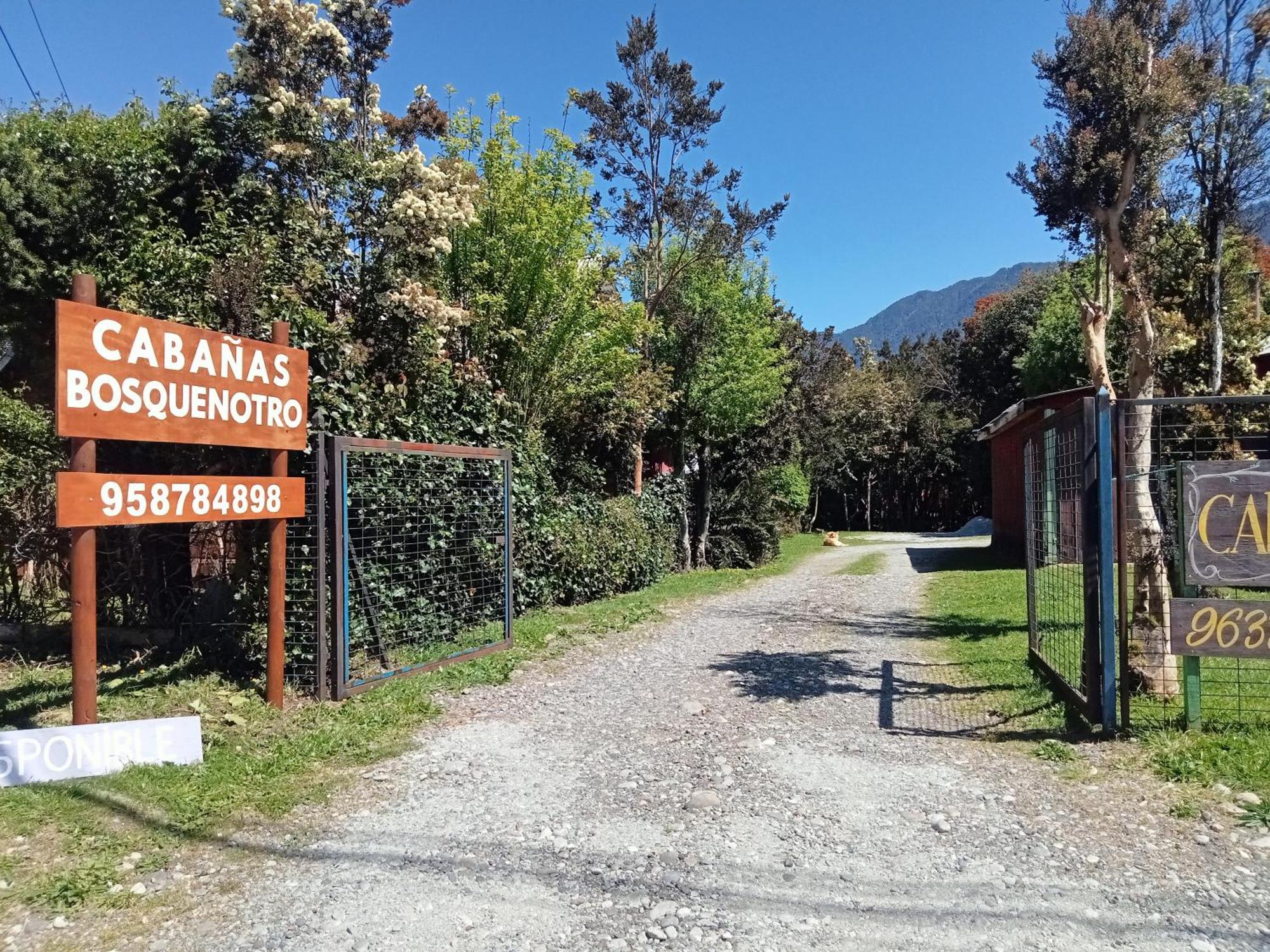 Cabanas Bosquenotro Hornopiren Exterior photo